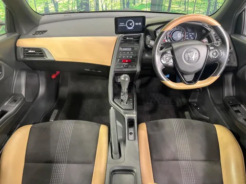 Honda S660
