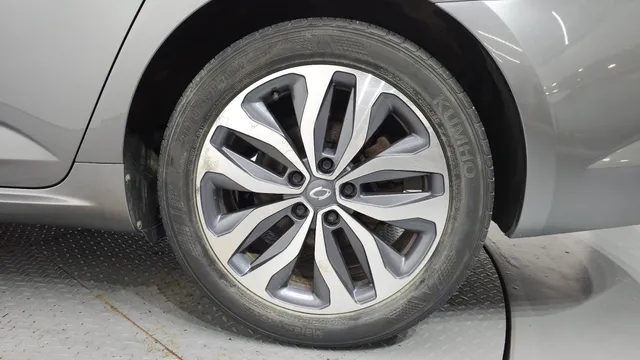 Renault Talisman (SM6)
