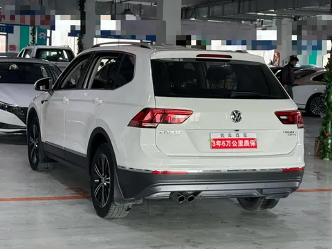 Volkswagen Tiguan L