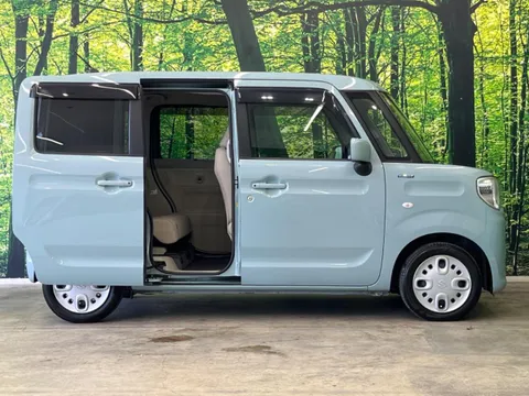 Suzuki Spacia