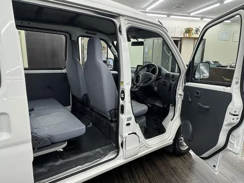 Toyota Pixis Van