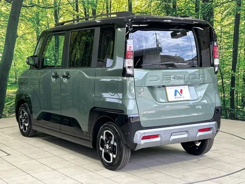 Mitsubishi Delica Mini