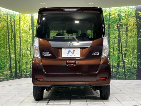 Nissan Dayz Roox