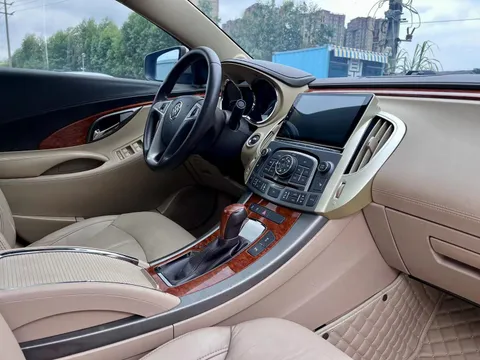 Buick LaCrosse