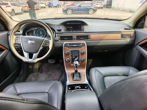 Volvo S80L