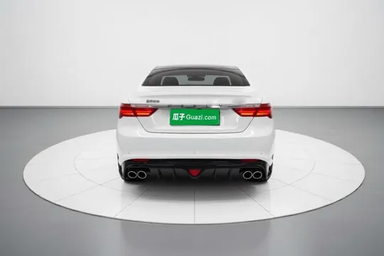 Geely Binray