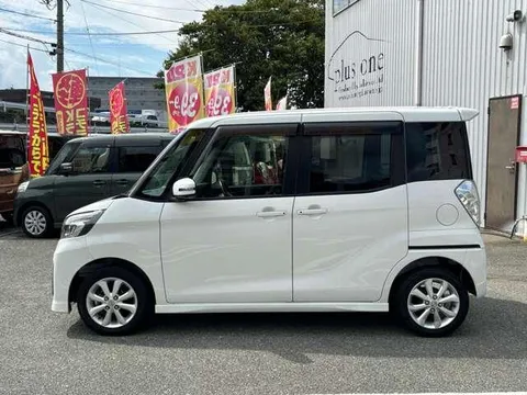 Nissan Dayz Roox