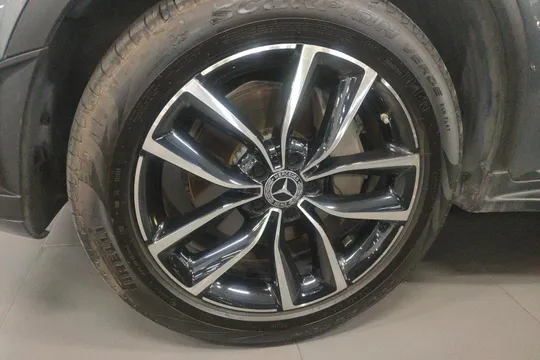 Mercedes-Benz Mercedes-Benz GLC