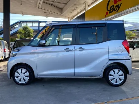 Mitsubishi eK Space