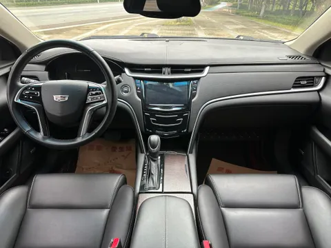 Cadillac XTS