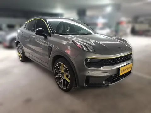 Lynk & Co 05