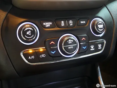 Jeep Cherokee
