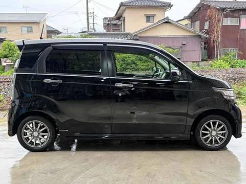 Honda N-WGN Custom