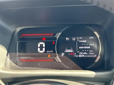 Suzuki Spacia