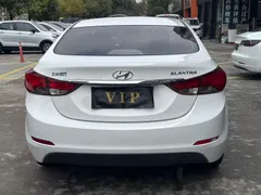 Hyundai Elantra (Avante)