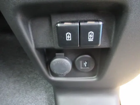 Suzuki Spacia Base