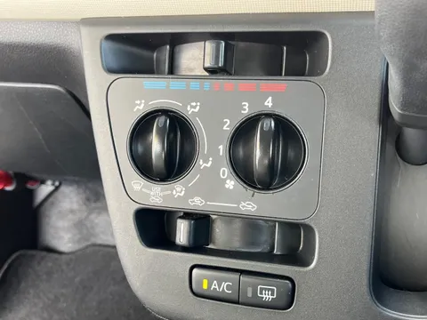 Daihatsu Mira Tocot