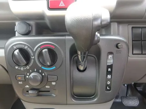 Nissan Clipper
