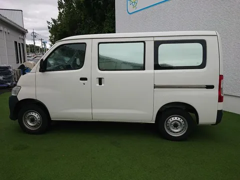 Toyota TownAce Van