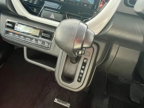 Mazda Flair Crossover
