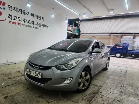 Hyundai Elantra (Avante)