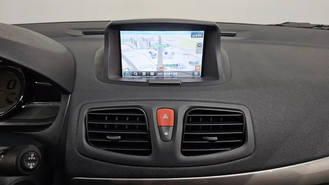 Renault SM3