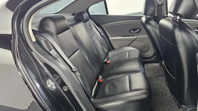 Renault SM3