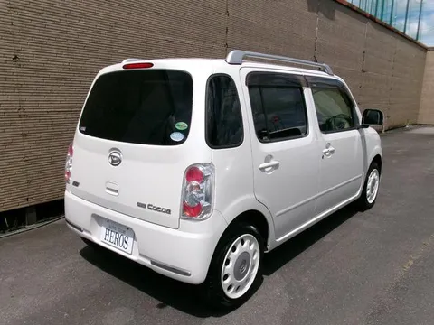 Daihatsu Mira Cocoa
