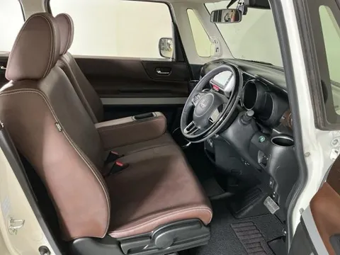 Honda N-BOX Slash