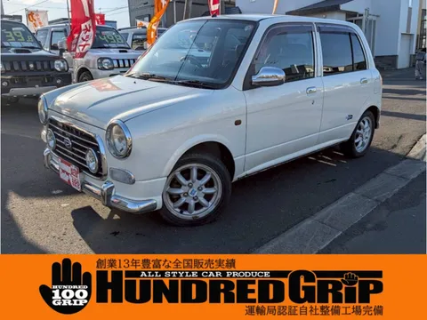 Daihatsu Mira Gino