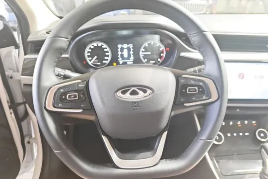 Chery Arrizo 5