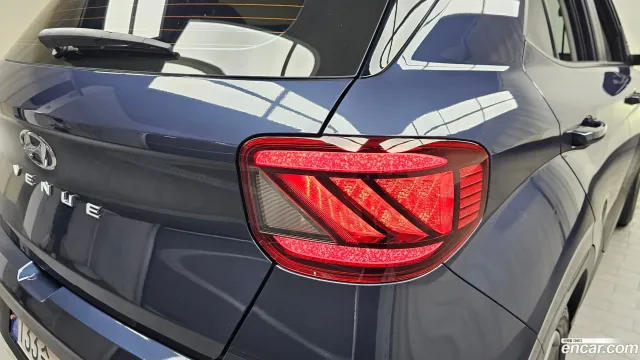 Hyundai Venue
