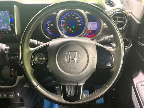 Honda N-BOX Slash