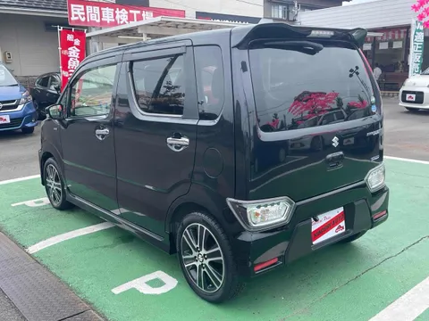 Suzuki Wagon R Stingray