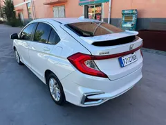 Honda Gienia