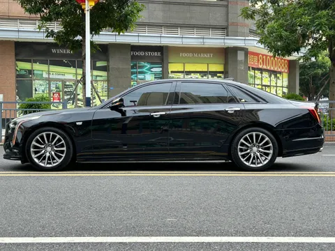 Cadillac CT6
