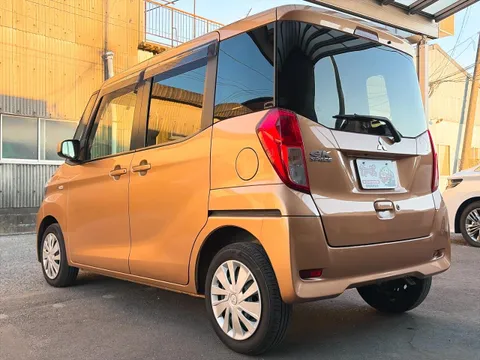 Mitsubishi eK Space