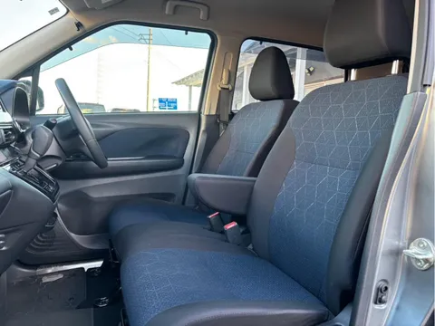 Mitsubishi eK X