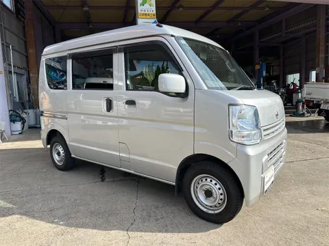 Nissan Clipper