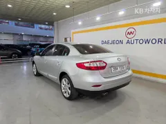 Renault SM3