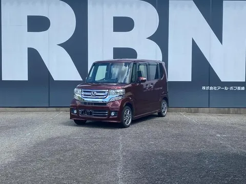Honda N-BOX Custom