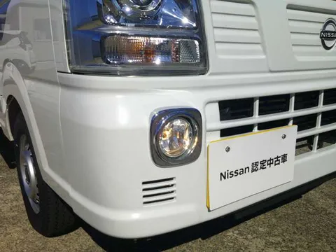 Nissan Clipper Truck