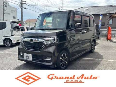 Honda N-BOX Custom