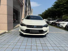 Venucia D60