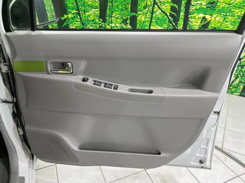 Toyota Pixis Space