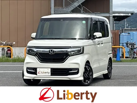 Honda N-BOX Custom