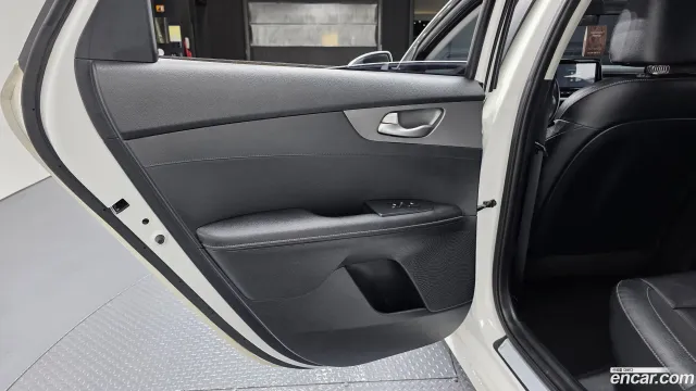 Kia Cerato (K3)
