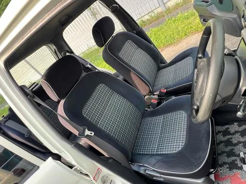 Daihatsu Mira Gino