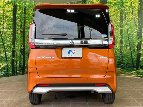 Mitsubishi eK X Space