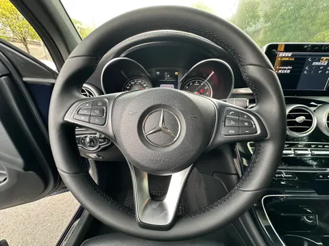 Mercedes-Benz Mercedes-Benz GLC